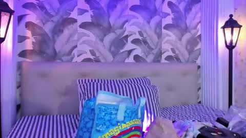 Snapshot of luna_morgan_ chatting on 10.19.25 Luna Morgan online show from 10.19.25