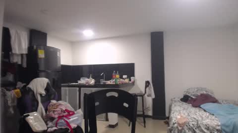 Snapshot of luna_rosita chatting on 03.10.25 Luna online show from 03.10.25