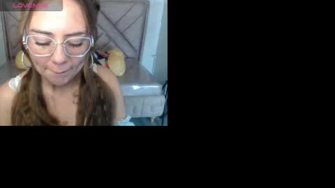 Snapshot of luna_star_v chatting on 11.12.25 Live 1000pm 600am COLOMBIAN HOUR online show from 11.12.25