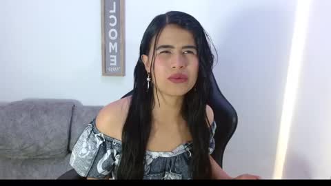 Snapshot of luna_starr69 chatting on 09.27.25 luna_starr69 online show from 09.27.25