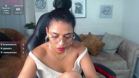 Snapshot of luna_sweet_tk chatting on 06.03.26 Luna online show from 06.03.26