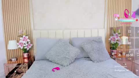 Luna Taylors online show from 09.29.25