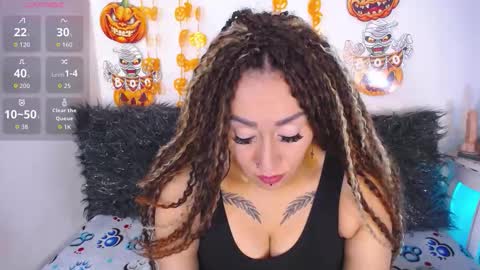 luna_vitihot online show from 10.21.25