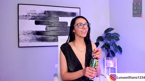 Snapshot of luna_willians chatting on 02.03.25 luna online show from 02.03.25