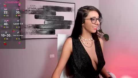 Snapshot of luna_willians chatting on 03.06.25 luna online show from 03.06.25