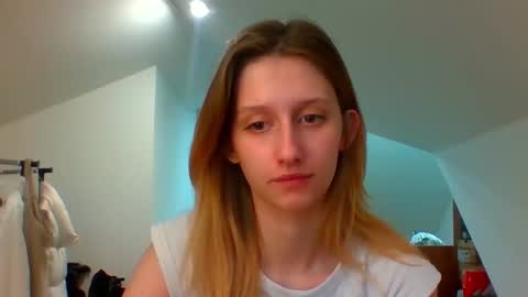 L U N A  online show from 12.30.24