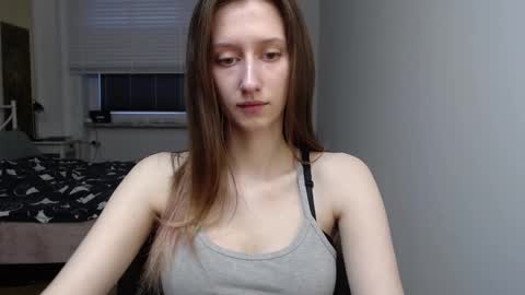 L U N A  online show from 02.11.26