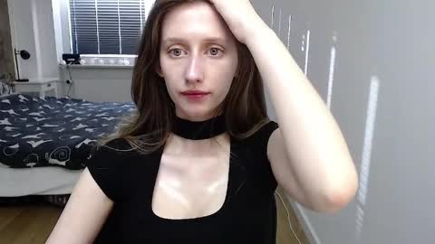 L U N A  online show from 03.30.26