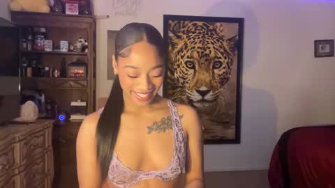 lunaa_11 online show from 12.03.24