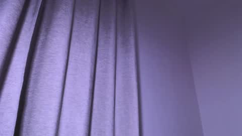 Luna online show from 01.21.25