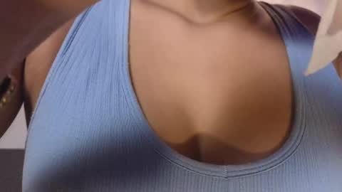 Luna Aspen online show from 04.09.26