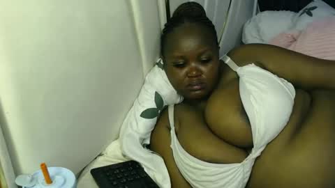 lunabloom01 online show from 03.09.26