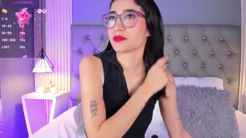 Luna  online show from 02.23.26