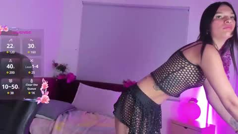 lunaduvall online show from 02.07.25