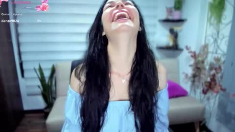 Snapshot of lunagasai_ chatting on 10.07.25 Luna online show from 10.07.25