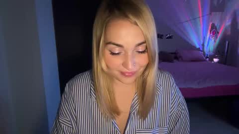 Lana online show from 10.30.25