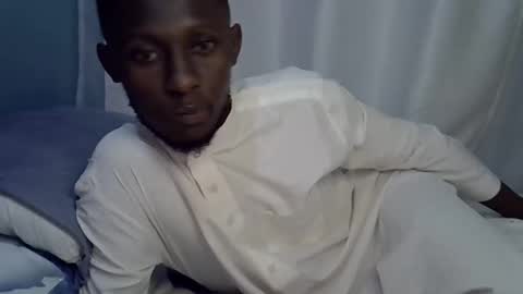 Snapshot of lunalove22_ chatting on 09.09.25 lunalove22_ online show from 09.09.25