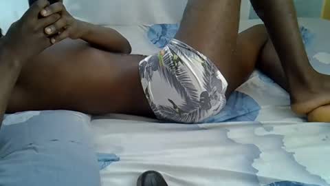 Snapshot of lunalove22_ chatting on 09.19.25 lunalove22_ online show from 09.19.25