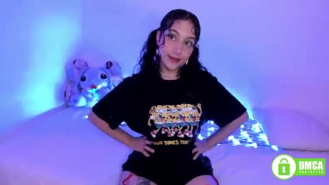 Snapshot of lunamoonroe chatting on 07.12.26 Luna Monroe online show from 07.12.26
