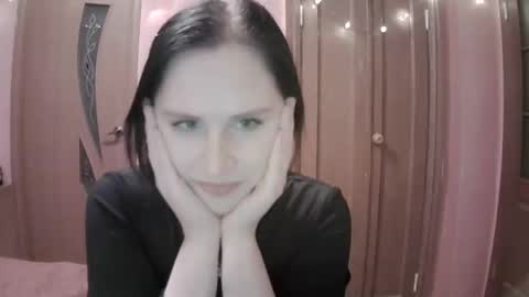 Snapshot of lunamystique_ chatting on 01.27.25 lunamystique_ online show from 01.27.25