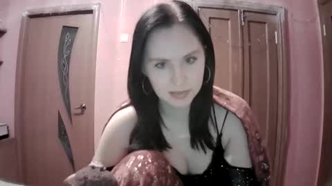 Snapshot of lunamystique_ chatting on 01.29.25 lunamystique_ online show from 01.29.25