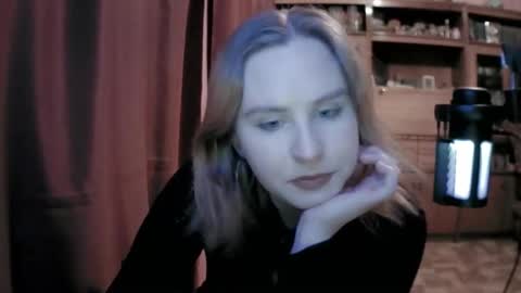 Snapshot of lunamystique_ chatting on 02.04.26 lunamystique_ online show from 02.04.26