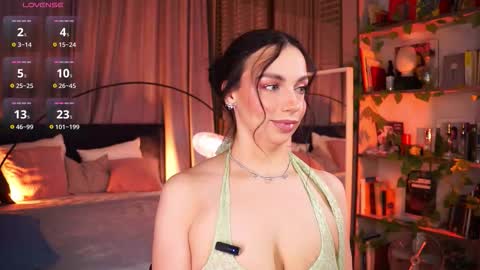 Luna  next streams Mon Fri Sat Sun 8pm-5am gmt0 online show from 11.08.25