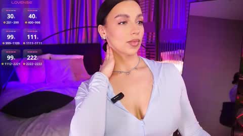 Luna  next streams Mon Fri Sat Sun 8pm-5am gmt0 online show from 12.16.25