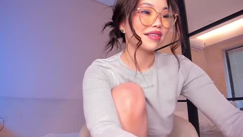 Snapshot of lunaonekiss chatting on 01.24.25 Aisha online show from 01.24.25