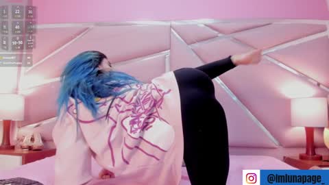 Luna Page online show from 01.18.25