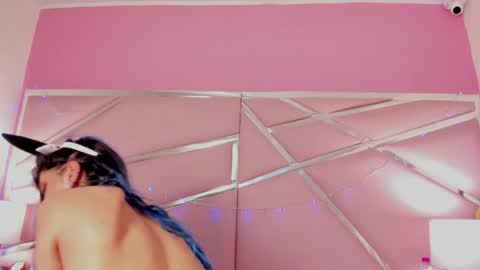 Luna Page online show from 01.25.25