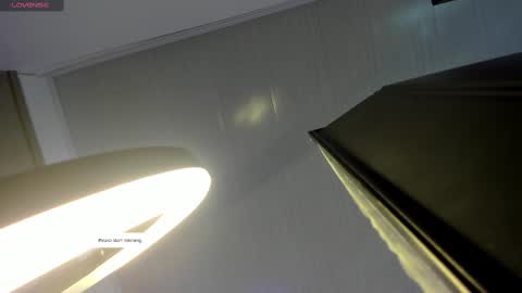 Snapshot of lunar_leen chatting on 10.05.25 Luna online show from 10.05.25