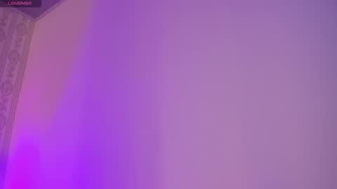 Snapshot of lunar_leen chatting on 11.01.25 Luna online show from 11.01.25