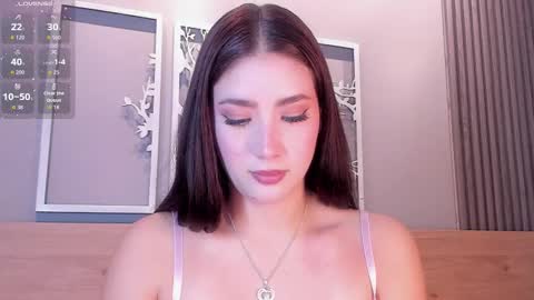 Luna  online show from 11.26.25