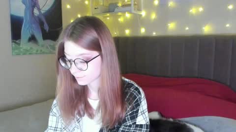 Snapshot of lunar_sofia chatting on 01.29.25 Sofia online show from 01.29.25