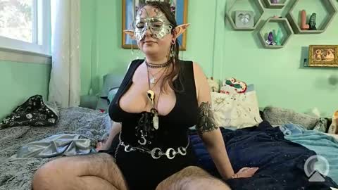 Lunar Fae Stellaris online show from 01.15.26