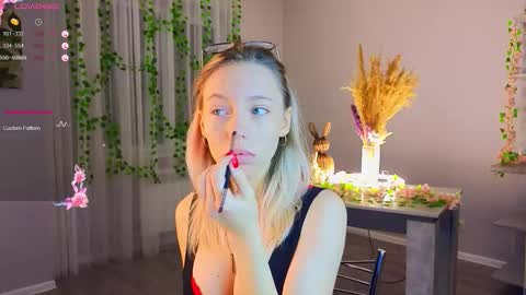 Kelly online show from 12.14.25