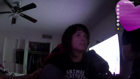 Snapshot of lunarqueen420 chatting on 05.19.26 lunarqueen420 online show from 05.19.26