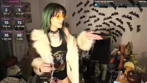 ..LunaSparkles. online show from 03.16.26