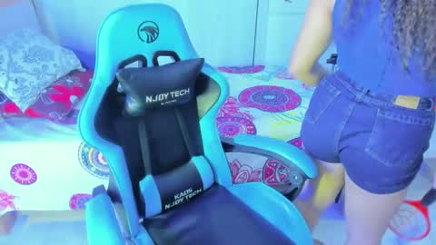 Snapshot of lunastar02 chatting on 10.19.25 luna online show from 10.19.25