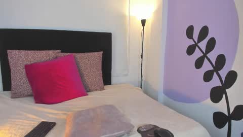 lunavelvet7 online show from 01.16.26