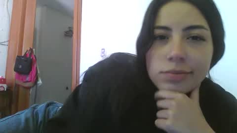 Snapshot of lunavelvettt chatting on 01.07.26 lunavelvettt online show from 01.07.26