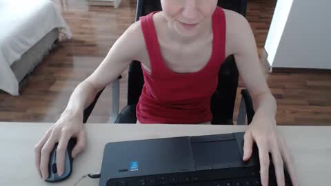 lunavibe_ online show from 06.03.26