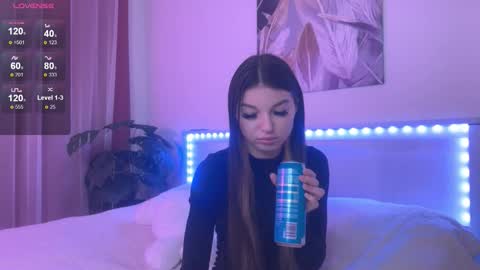 Veronica online show from 11.06.25