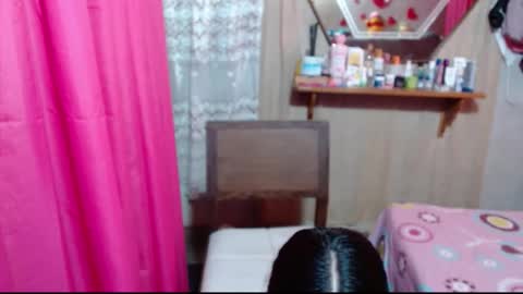 Snapshot of lunawillis chatting on 03.17.26 Luna online show from 03.17.26