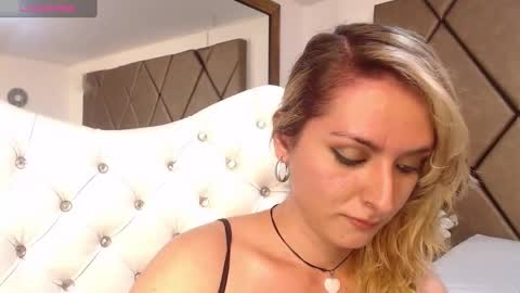 lunitadiva online show from 01.27.25