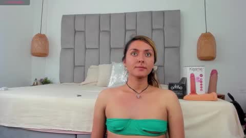 lunitadiva online show from 09.26.25