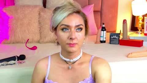 Snapshot of lunitadiva chatting on 02.16.26 lunitadiva online show from 02.16.26