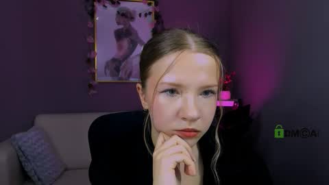 lunna online show from 09.23.25