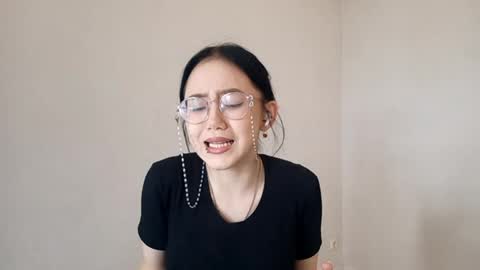 Roxie online show from 04.17.26